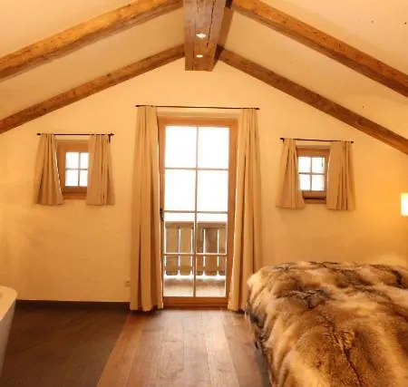 Maierl-alm & Maierl-chalets Aparthotel