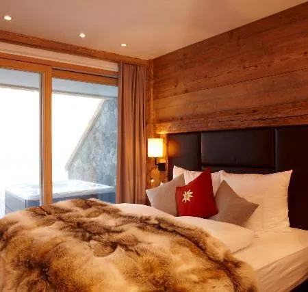 Maierl-alm & Maierl-chalets Apart-hotel