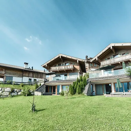 Maierl-alm&maierl-chalets Aparthotel Kirchberg in Tirol