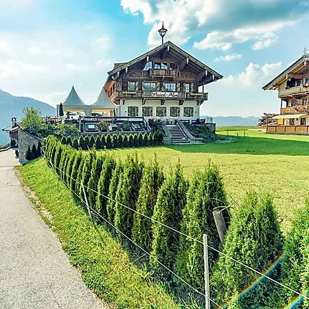 Maierl-alm&maierl-chalets Aparthotel