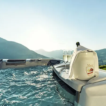 Aparthotel Maierl-alm & Maierl-chalets Kirchberg in Tirol