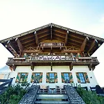 Apartahotel Maierl-alm & Maierl-chalets Kirchberg in Tirol