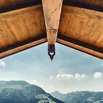 Apartahotel Maierl-alm & Maierl-chalets Kirchberg in Tirol