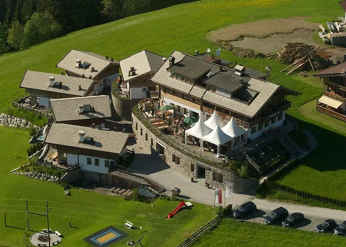 Apartahotel Maierl-alm & Maierl-chalets Kirchberg in Tirol